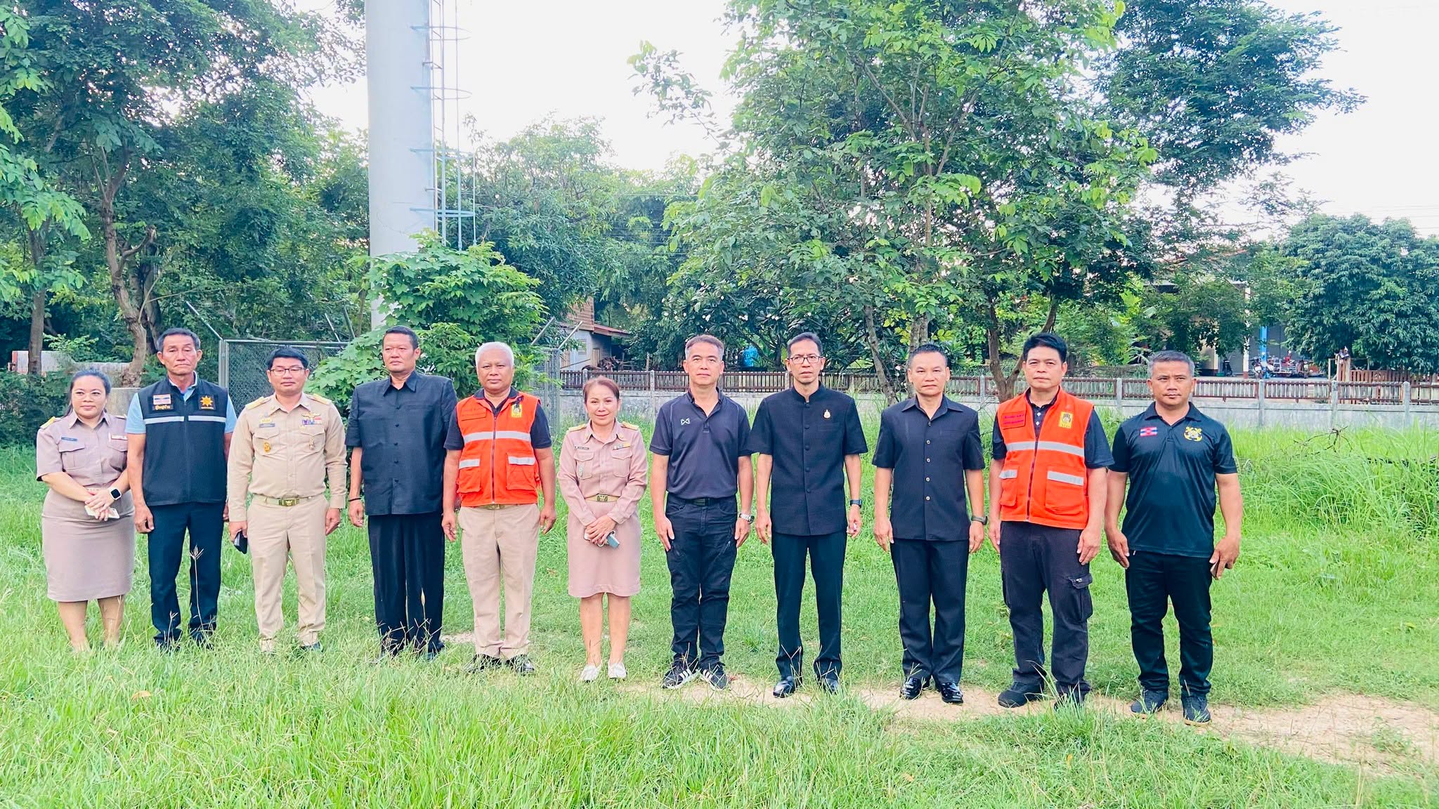 จังหวัดอำนาจเจริญ เดินหน้าเตรียมพร้อมรับมือสถานการณ์น้ำ ลงพื้นที่สำรวจจุดเสี่ยงอำเภอชานุมาน พร้อมทดสอบระบบหอเตือนภัยรับมือฝนตกหนักช่วงวันที่ 18 ถึง 21 สิงหาคมนี้